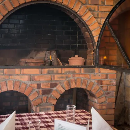 Kod Goluba Na Tari Sljivovica (Zlatibor)