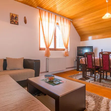 B&B Kod Goluba Na Tari