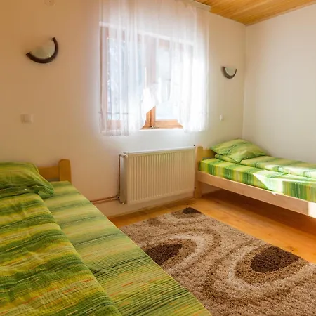 Kod Goluba Na Tari B&B *